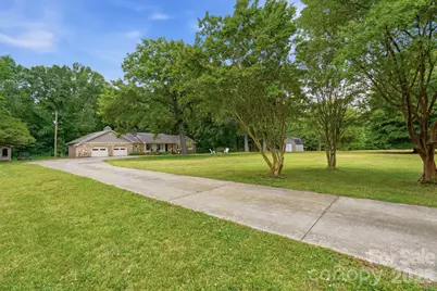 1811 Price Road, Indian Trail, NC 28079 - Photo 2