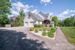 1857 Little John Dr, Morganton, NC 28655 - Photo 6