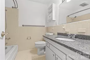 123 Castleton Ln, Hendersonville, NC 28791 - Photo 24