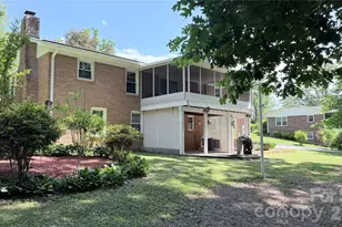 123 Castleton Ln, Hendersonville, NC 28791 - Photo 38