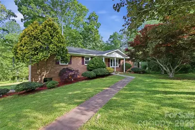 123 Castleton Lane, Hendersonville, NC 28791 - Photo 48