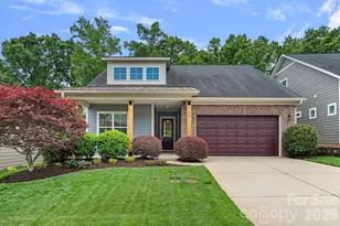 7130 Hanging Rock Ct, Denver, NC 28037 - Photo 2