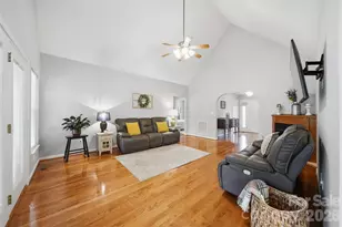 217 Dell Cir, Hudson, NC 28638 - Photo 6