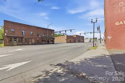 424 W 2nd Avenue, Gastonia, NC 28052 - Photo 26
