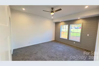819 Wellwood Avenue, Statesville, NC 28677 - Photo 10