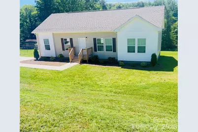 819 Wellwood Avenue, Statesville, NC 28677 - Photo 1