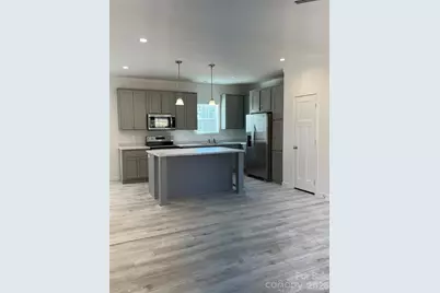 819 Wellwood Avenue, Statesville, NC 28677 - Photo 8
