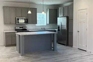 819 Wellwood Ave, Statesville, NC 28677 - Photo 8
