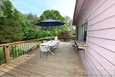 86 King Arthurs Court, Hickory, NC 28601 - Photo 18