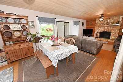 86 King Arthurs Court, Hickory, NC 28601 - Photo 6