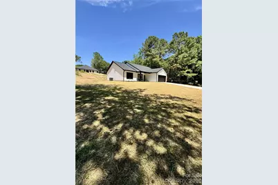 325 N Chapel Street, Landis, NC 28088 - Photo 6