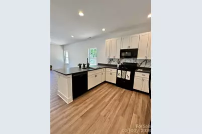 325 N Chapel Street, Landis, NC 28088 - Photo 22