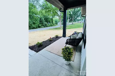 325 N Chapel Street, Landis, NC 28088 - Photo 4