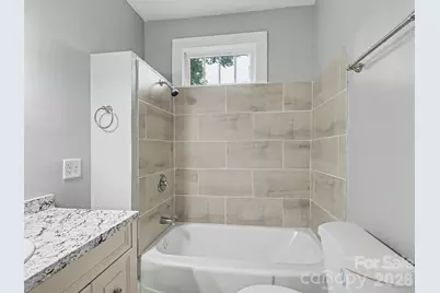 305 N White Street, Lancaster, SC 29720 - Photo 34