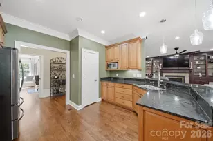 890 18th Ave Ct NW, Hickory, NC 28601 - Photo 10