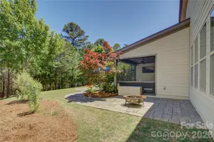 15420 Cimarron Hills Ln, Charlotte, NC 28278 - Photo 38