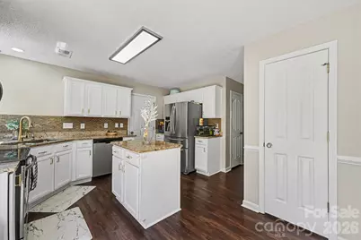 13403 Willow Falls Road, Charlotte, NC 28215 - Photo 12