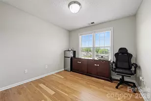 13403 Willow Falls Rd, Charlotte, NC 28215 - Photo 18