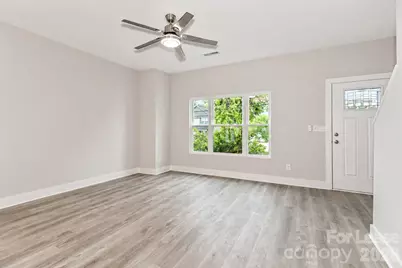 1022 W C Street, Kannapolis, NC 28081 - Photo 6