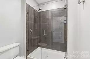 701 Royal Ct Ct, Charlotte, NC 28202 - Photo 16