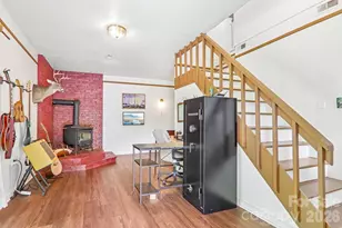 34 Lindsey Hill Ln, Zirconia, NC 28790 - Photo 26