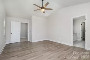 2507 Lynbridge Dr, Charlotte, NC 28226 - Photo 20