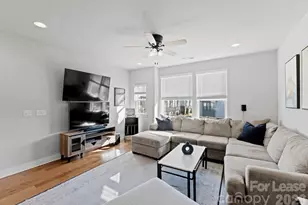 2310 Elizabeth Ml Pl, Charlotte, NC 28208 - Photo 8