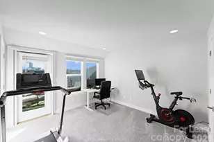 2310 Elizabeth Ml Pl, Charlotte, NC 28208 - Photo 18