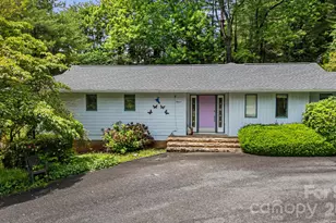 11 Beaumont Dr, Hendersonville, NC 28739 - Photo 48