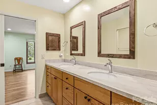 348 Surrey Ln, Brevard, NC 28712 - Photo 22