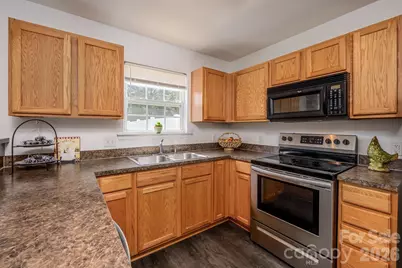 10809 Traders Court, Davidson, NC 28036 - Photo 12