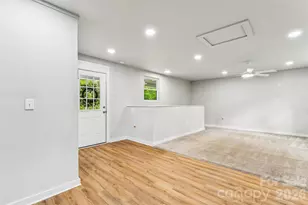 1014 N Mountain St, Cherryville, NC 28021 - Photo 6