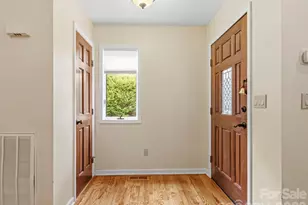 317 Robertson St, Burnsville, NC 28714 - Photo 24