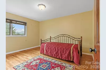 317 Robertson Street, Burnsville, NC 28714 - Photo 28