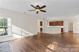 10211 Rivendell Ln, Charlotte, NC 28269 - Photo 14