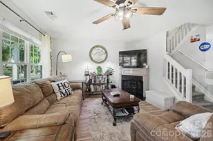 11629 Boxer Ln, Charlotte, NC 28269 - Photo 6