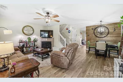 11629 Boxer Lane, Charlotte, NC 28269 - Photo 4