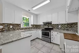 2713 Kilborne Dr, Charlotte, NC 28205 - Photo 8