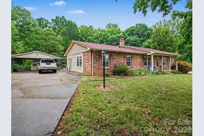 888 Sunbeam Drive, Lincolnton, NC 28092 - Photo 2