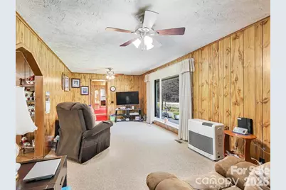 7530 Nc 208 Highway, Marshall, NC 28753 - Photo 24