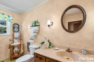 7530 Nc 208 Hwy, Marshall, NC 28753 - Photo 16