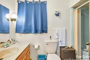 7530 Nc 208 Hwy, Marshall, NC 28753 - Photo 20
