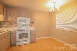 1645 Cedarview Ct, Rock Hill, SC 29732 - Photo 8