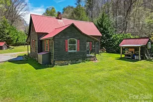 647 Indian Springs Rd, Clyde, NC 28721 - Photo 8