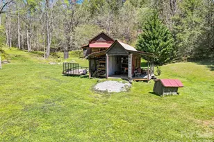 647 Indian Springs Rd, Clyde, NC 28721 - Photo 24