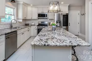 434 Blairmore Dr, Charlotte, NC 28211 - Photo 16