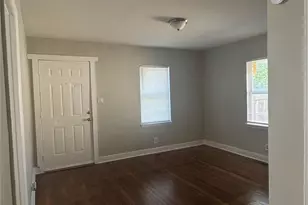 2021 Lasalle St, Charlotte, NC 28216 - Photo 2