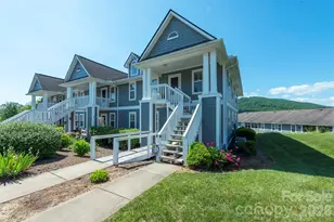 4805 Breakers Ln, Asheville, NC 28806 - Photo 2