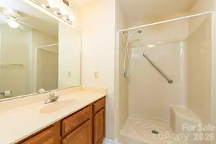 4805 Breakers Ln, Asheville, NC 28806 - Photo 14