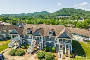 4805 Breakers Ln, Asheville, NC 28806 - Photo 4